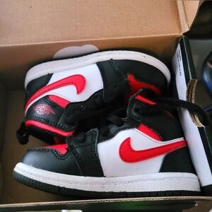 Nike Air Jordan toddler size 6C